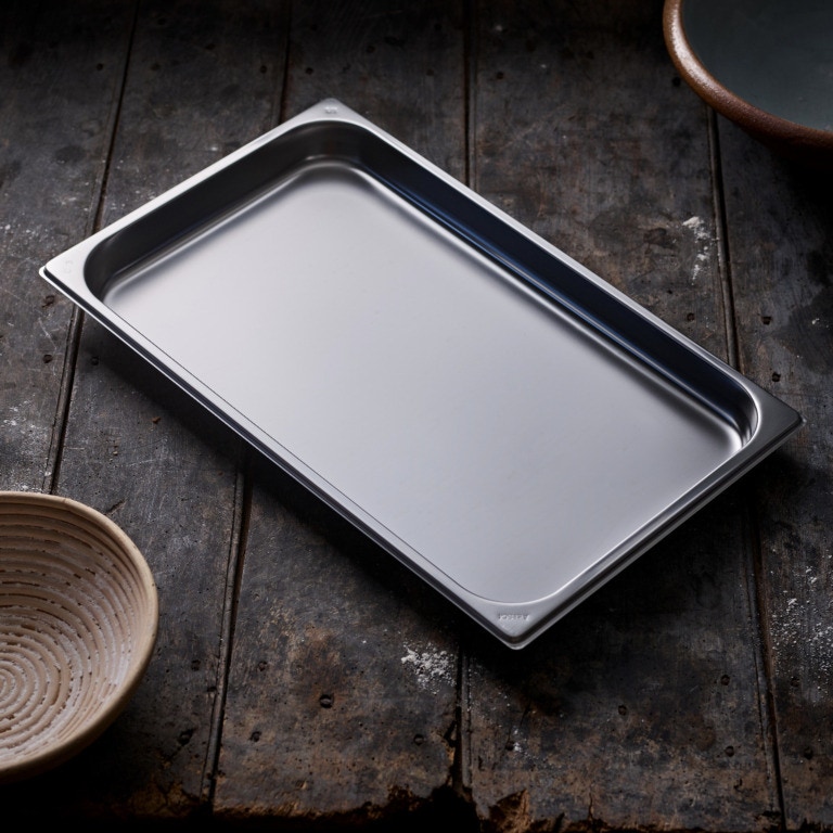 Stainless Metal Tray GN 1/1, 40mm Deep (530 x 325 mm)